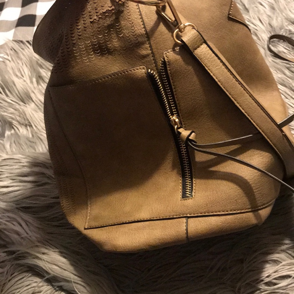 Purse - Picture 7 of 8
